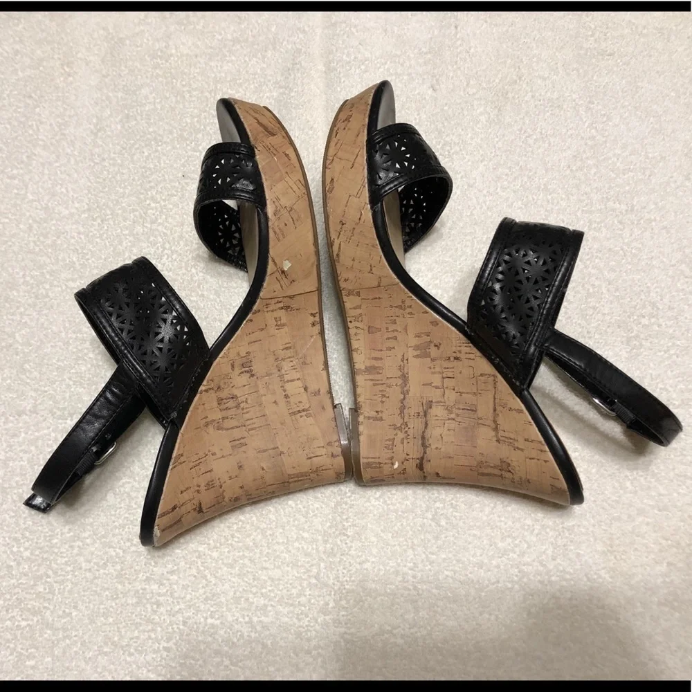 Unisa Black Wedge Sandals
